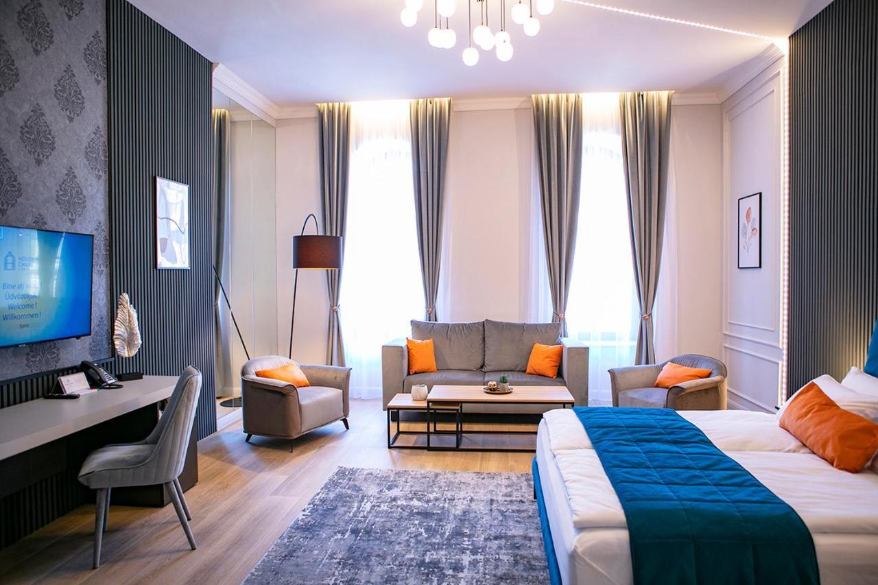 House Of Charles Hotell Carei Exteriör bild